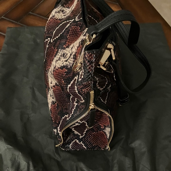 👜 Vince Camuto Snake Embossed Leather Tote - Emely - Picture 7 of 11